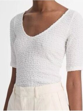 Vince S White Textured Smocked Elbow Sleeve V-Neck Top